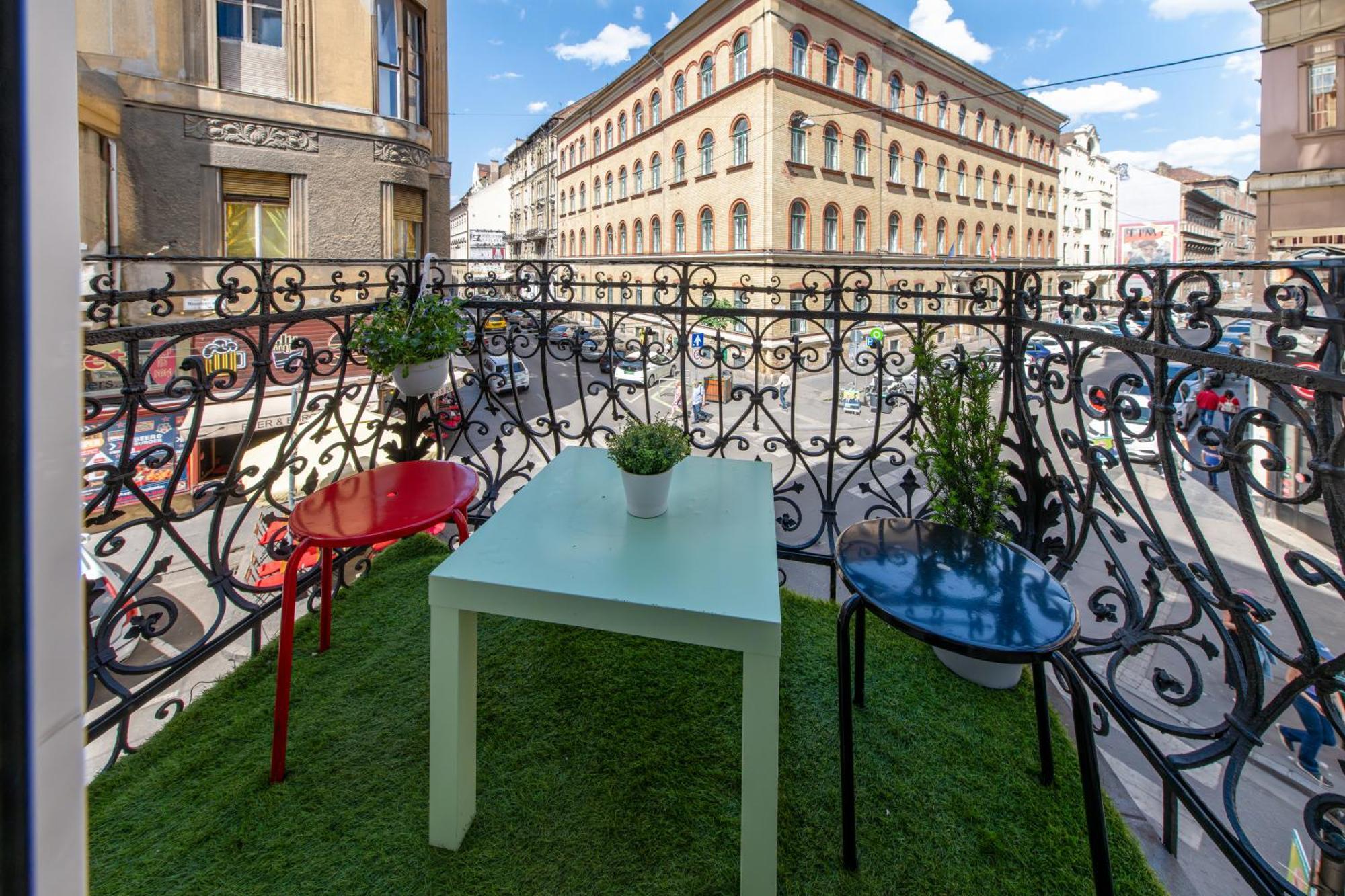 A+ Central Apartments Budapest Bagian luar foto